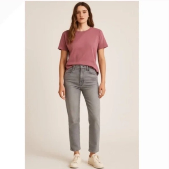 NWT Gloria Vanderbilt Amanda Classic Rise Tapered Leg Denim Jeans Women’s Size 6 - Picture 1 of 6